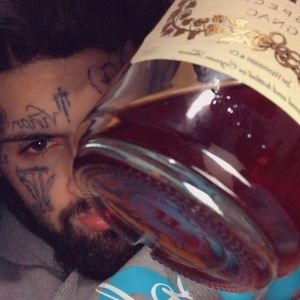 Meet your Posher, Taz